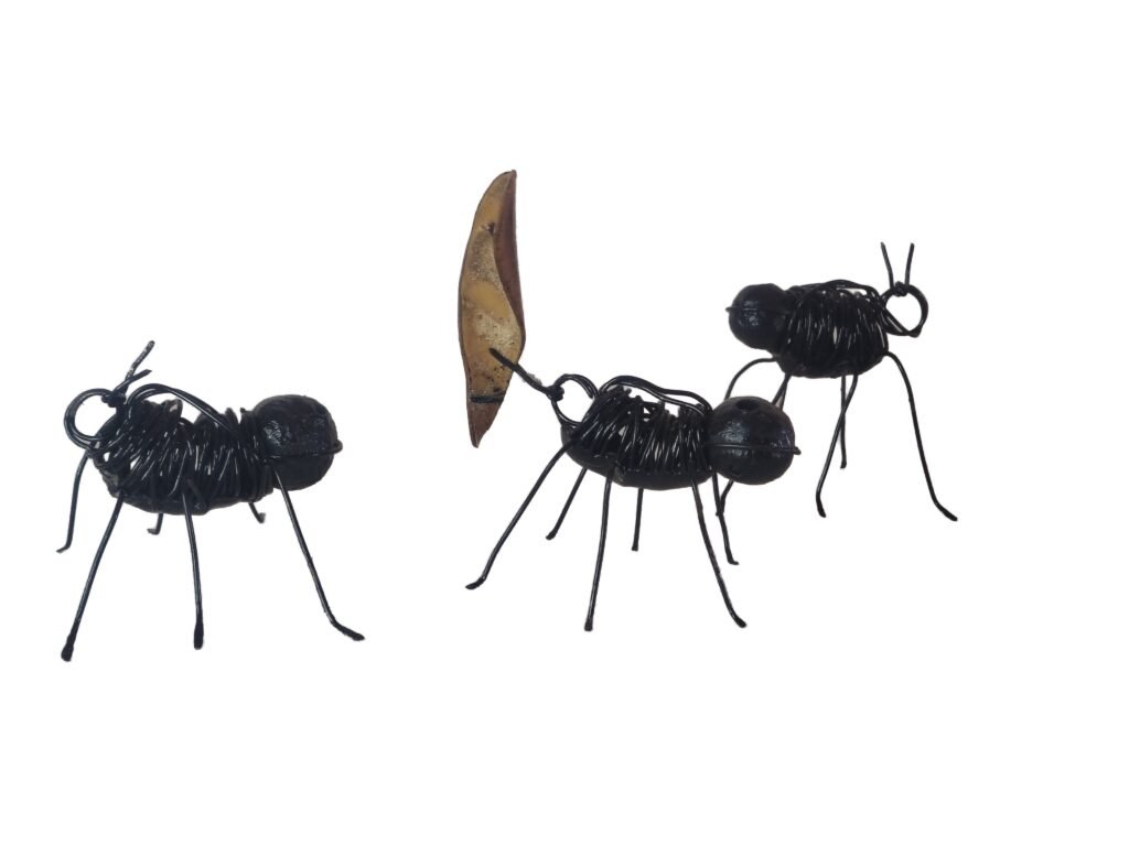 Escultura - Formiga - Joelson - Yta