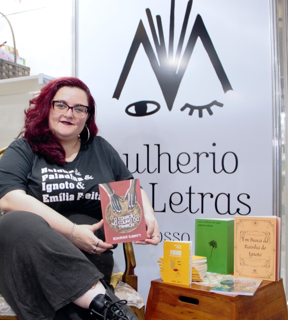 Adrianna Alberti-Perfil do Artista - Casa Amarela